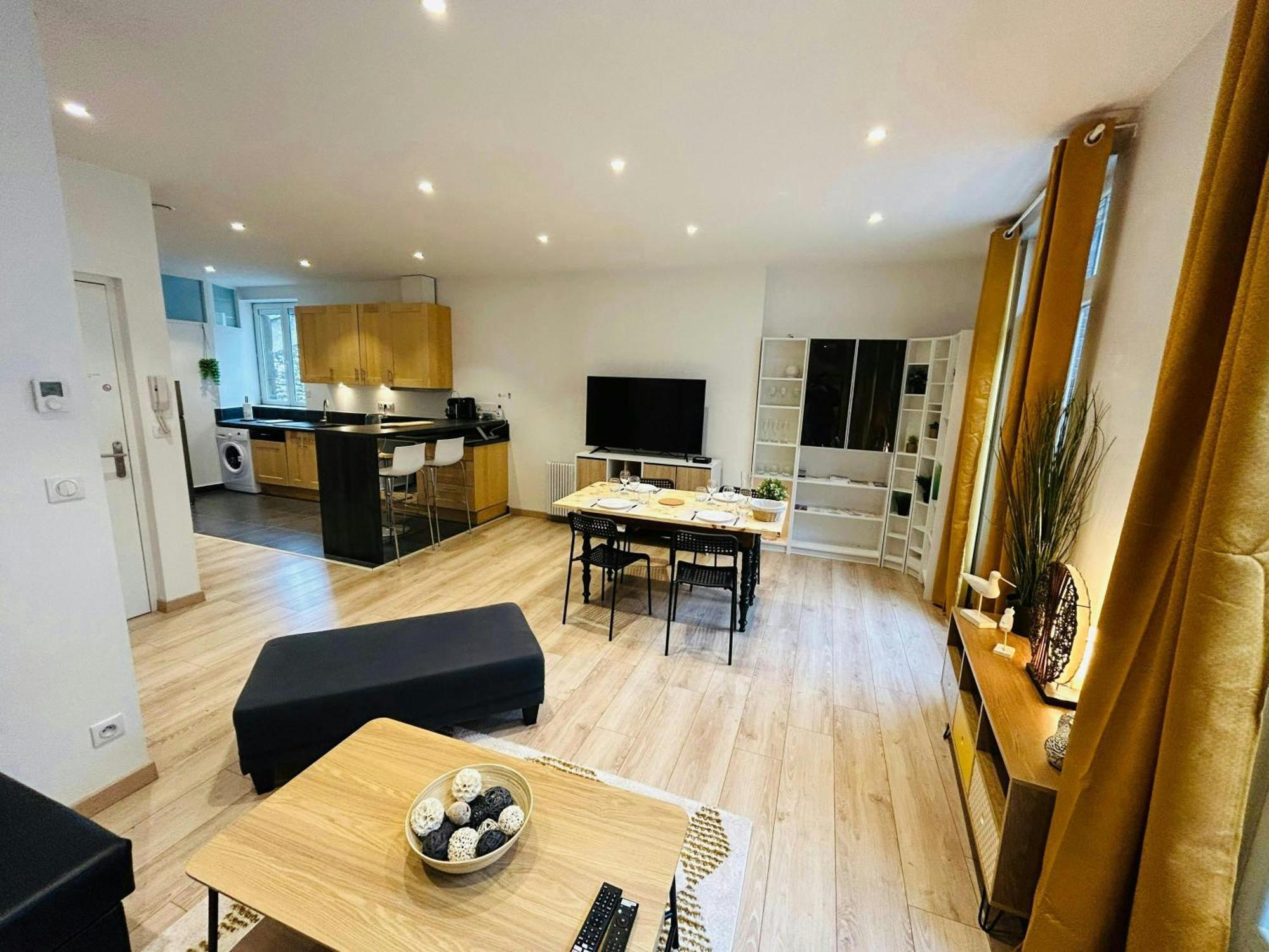 L'Etape Des Sacres Apartment แร็งส์ ภายนอก รูปภาพ